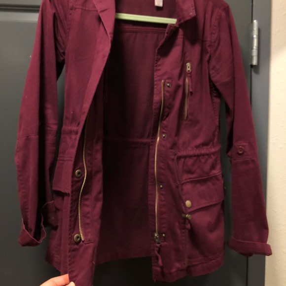 Dark maroon jacket - Picture 2 of 4